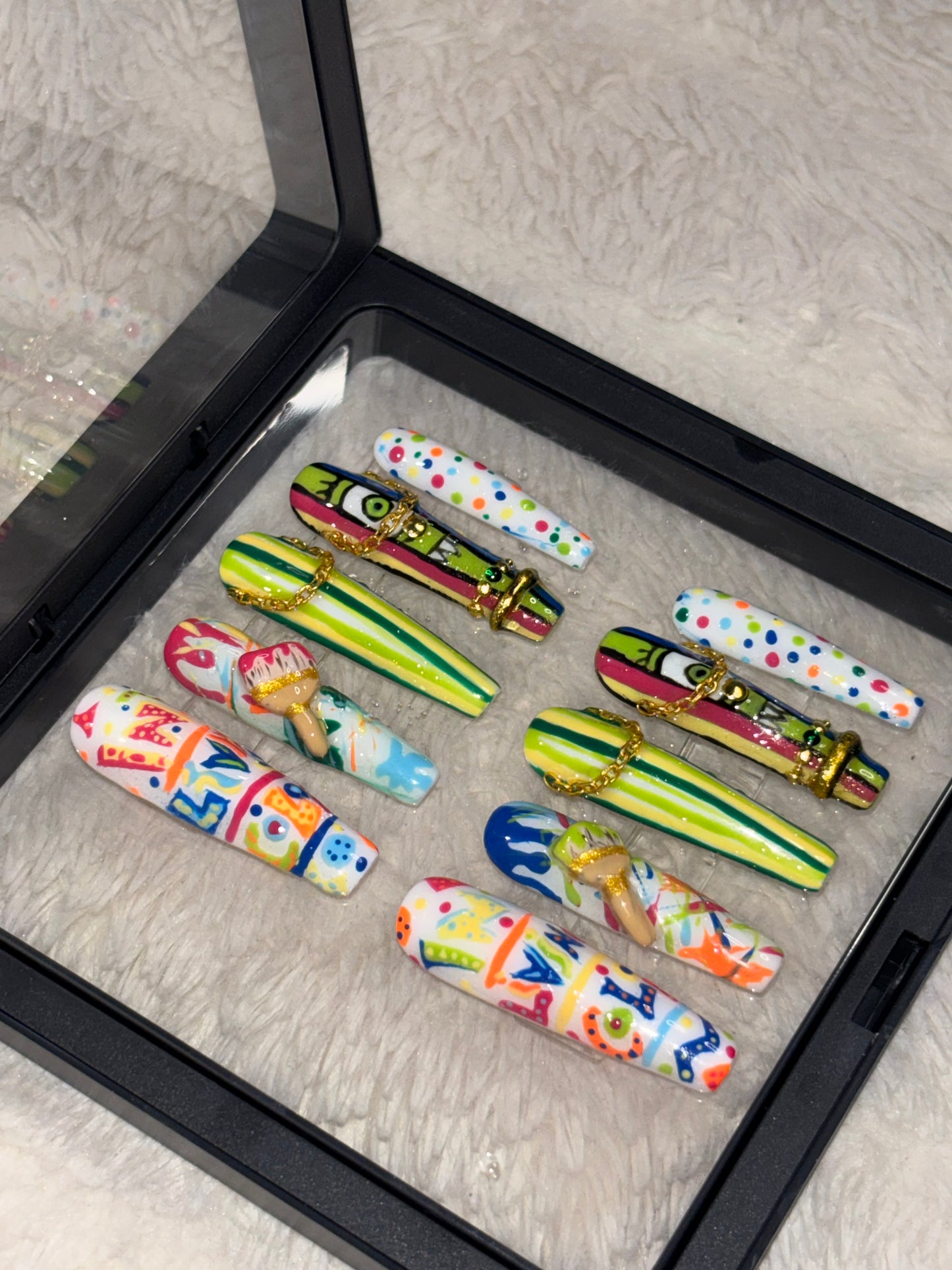 Luxury Themed Sets